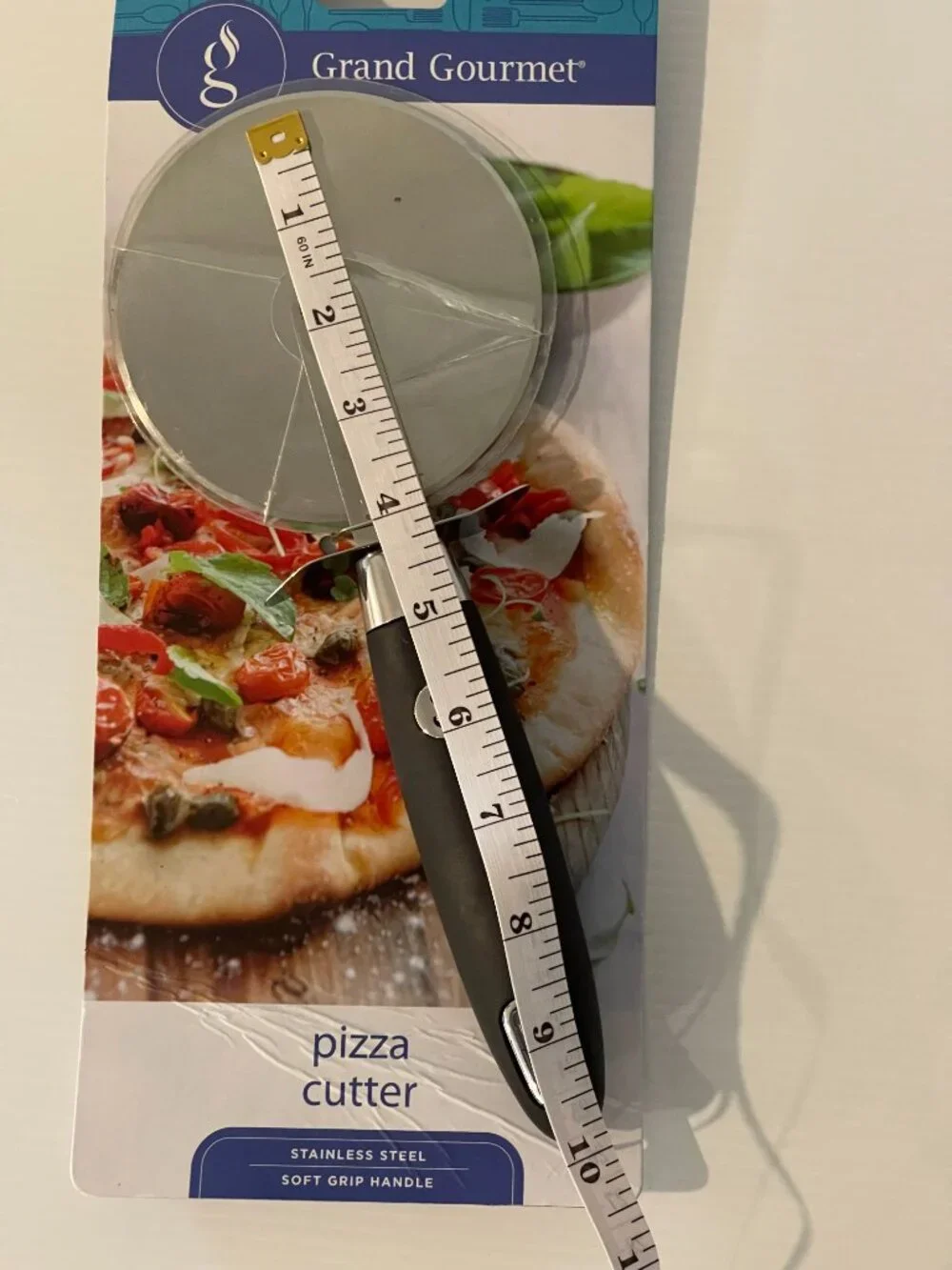 Grand Gourmet Pizza Cutter